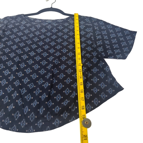 LOT Of 2 Crop Shirts Boxy Summer Ocean City NJ Art On T's Size XS Print Top - Picture 9 of 10